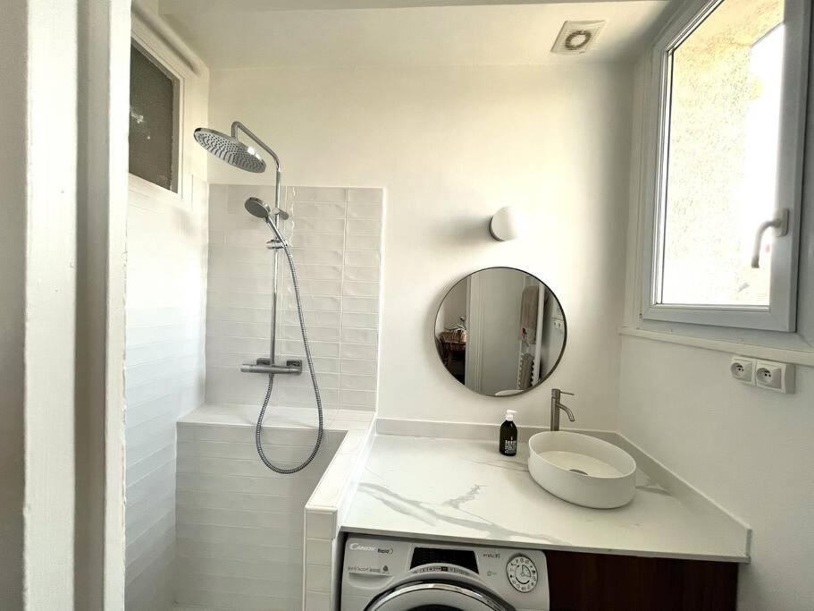 Charmant Appartement Au Centre De Тур Екстер'єр фото